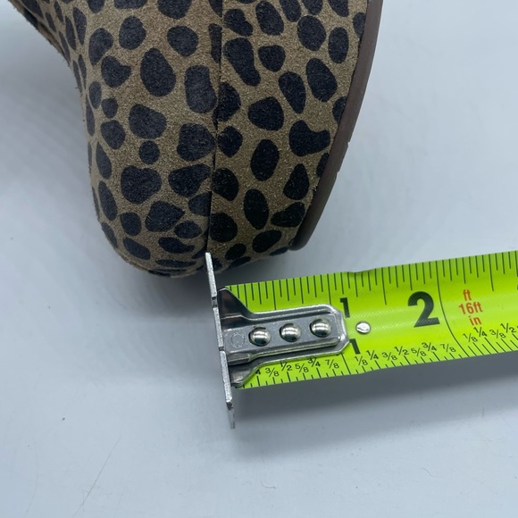 Chocolat Blu Tan and Black Wedge Shoes - Picture 11 of 11